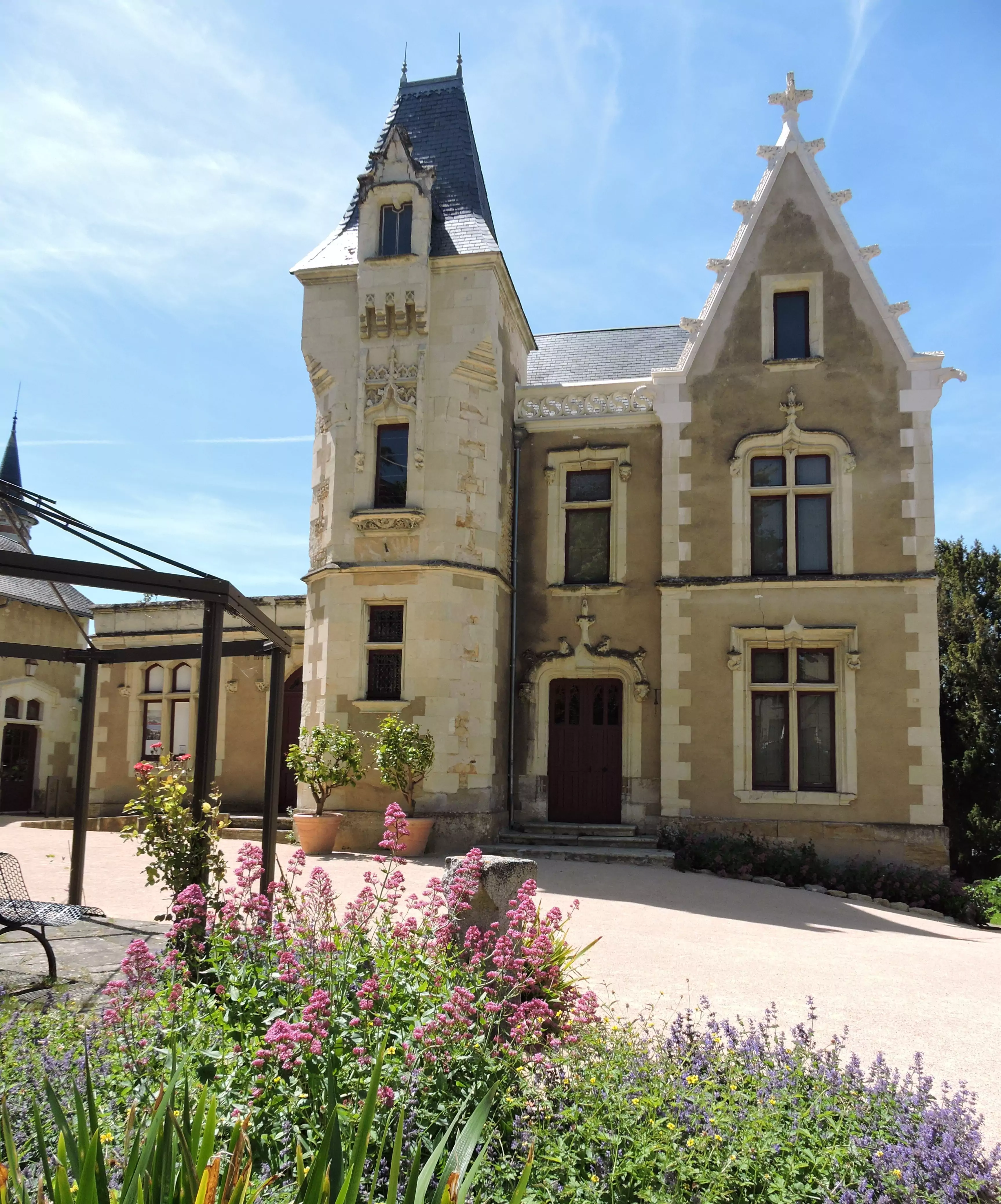 musée d'art et d'histoire Henri Barré