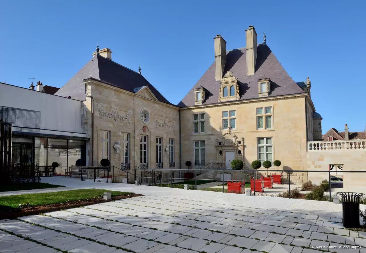 Maison des Lumières Denis Diderot
