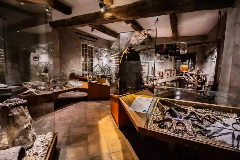 musée des arts et traditions populaires de moyenne Provence