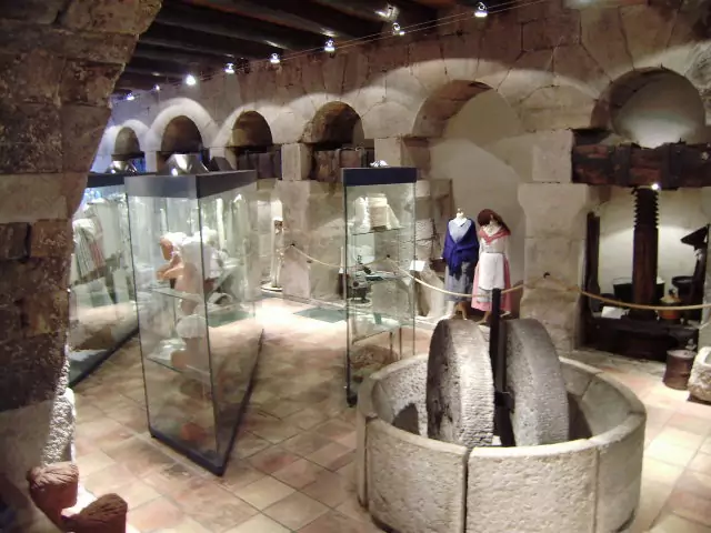 musée du vêtement provençal