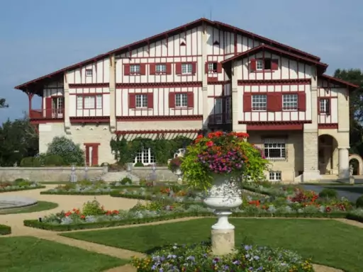 musée Edmond Rostand